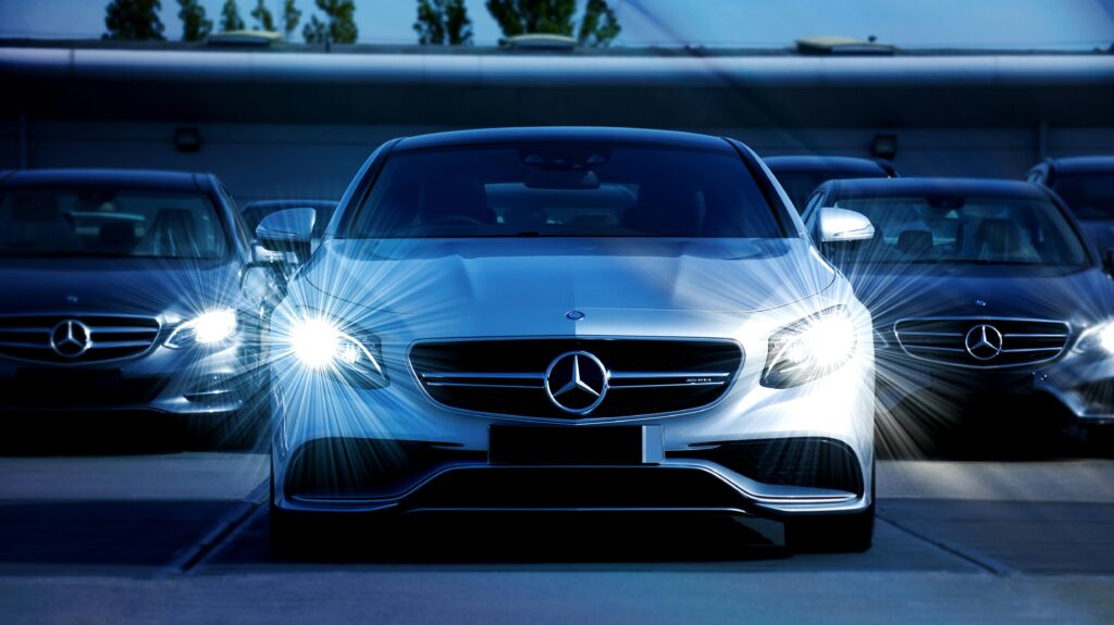 Mercdes-Benz
